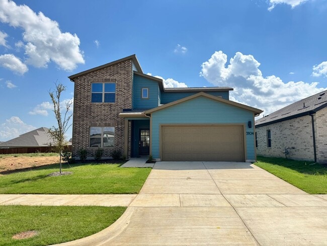 Building Photo - 3304 Kingdom Dr