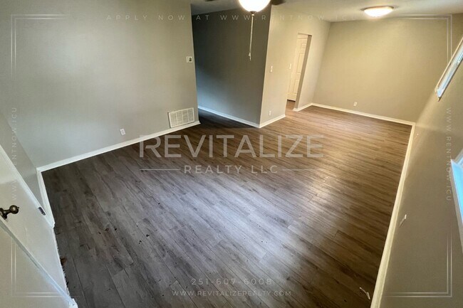 Foto del edificio - FULLY Remodeled Home in West Mobile!!