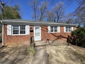 Building Photo - 155 Longstreet Ave