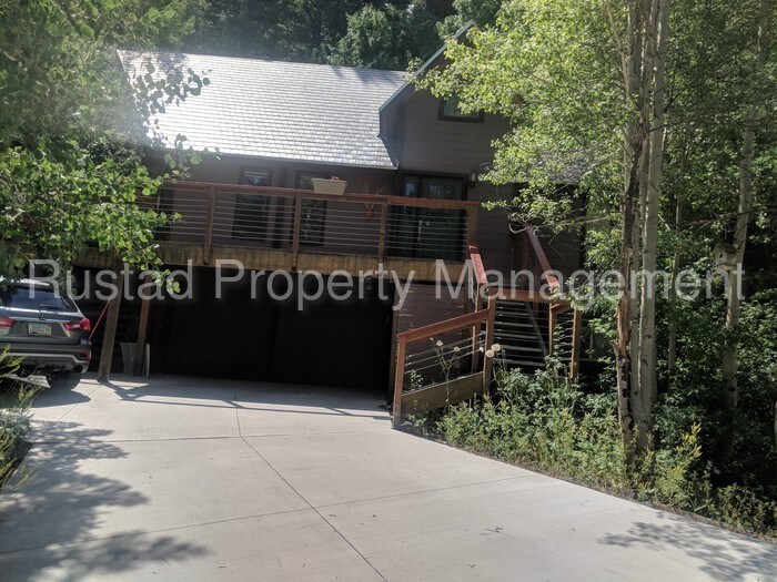Foto principal - 755 Parkview Dr, Park City, UT 84098