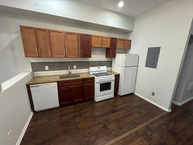 Foto del edificio - 604 N Fulton Ave