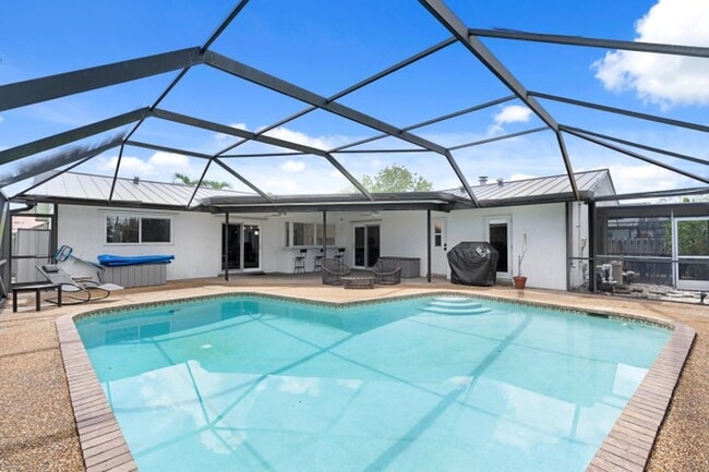 Photo - 1039 NW 8th St House