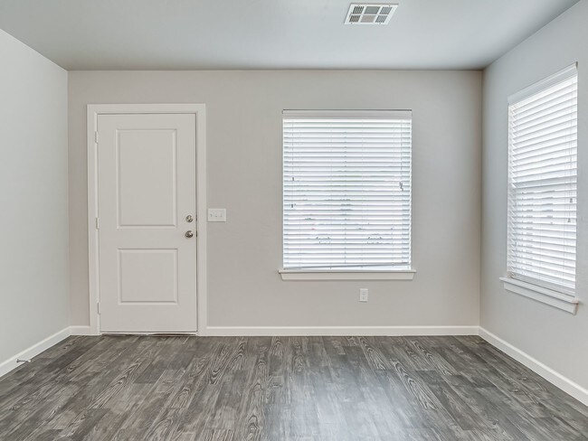 Building Photo - 5021 Avion Ct