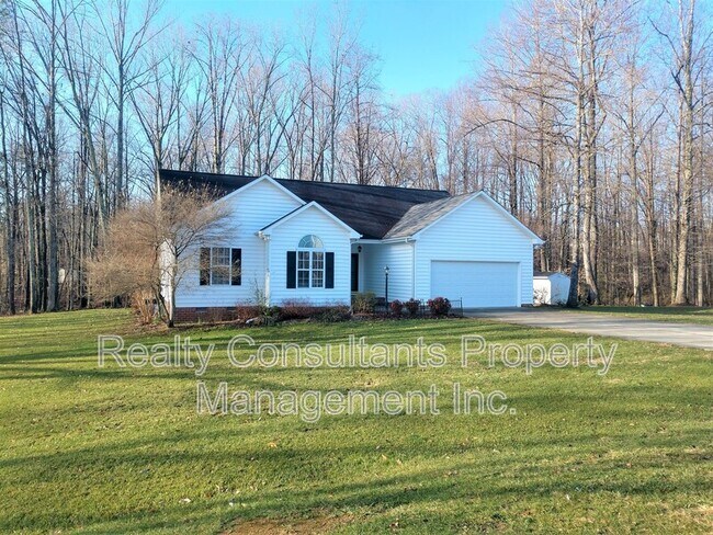 Foto del edificio - 7106 Holly Glen Ct