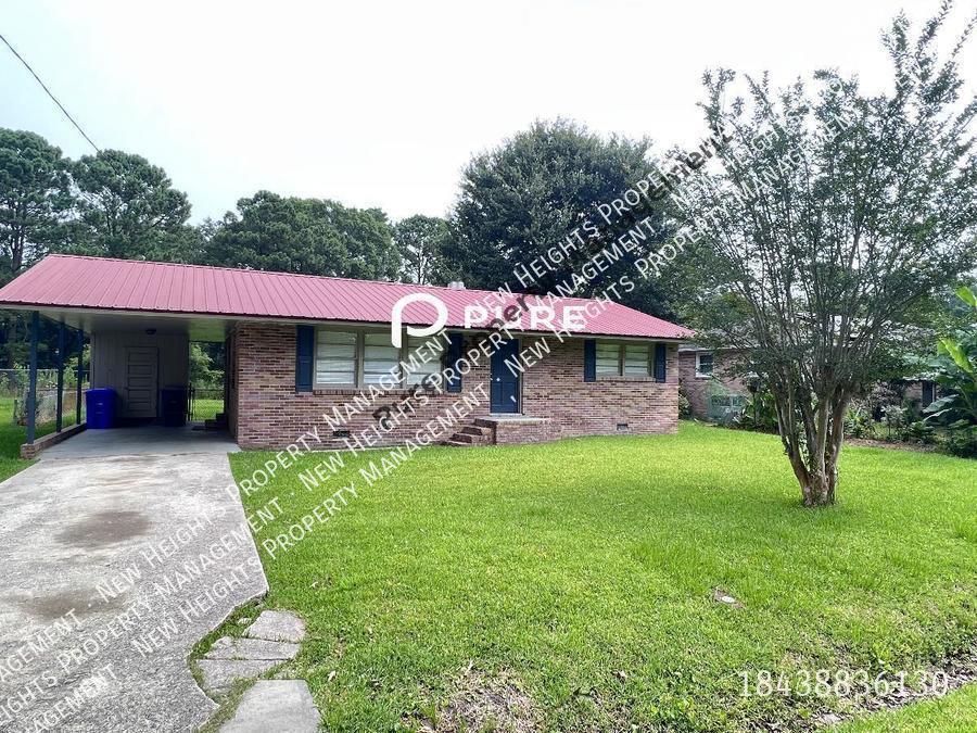 3 Bedroom Ranch Style Home in Forest Acres!! House for Rent in
