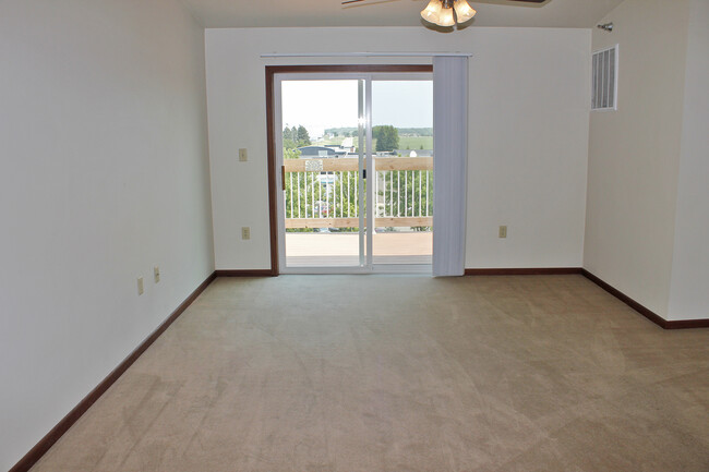 Sala de estar - 1009 Southland Ln