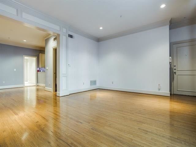 Foto del edificio - 2885 Woodside St