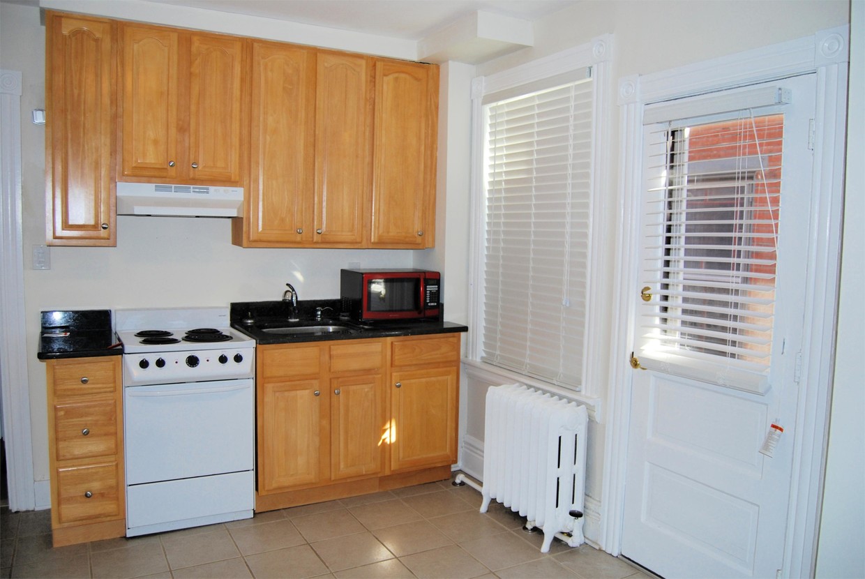 Primary Photo - 1311 Gilpin Ave
