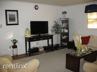 Building Photo - 2 br, 2.5 bath House - 1818 Stadium Road