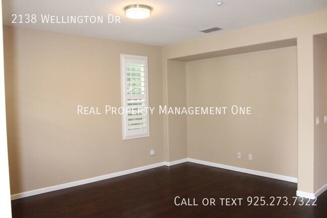 Building Photo - Gorgeous 3 Bed, 2.5 Bath plus Loft in Perf...