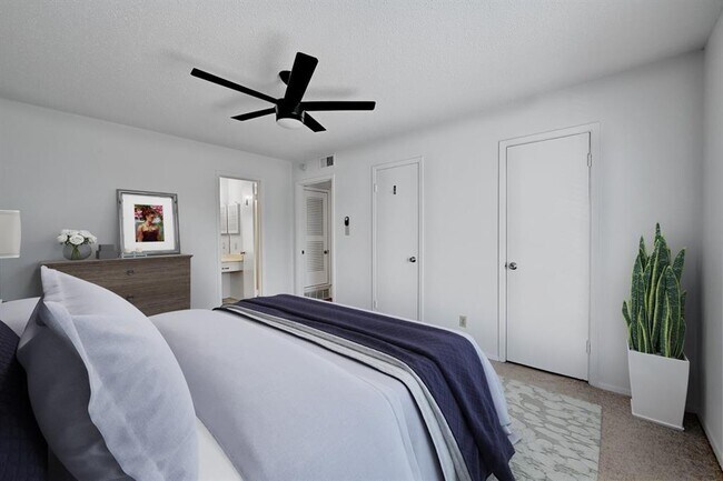 Foto del edificio - 2425 Ashdale Dr