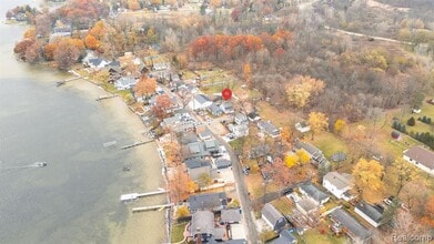 Building Photo - 2040 Linden St