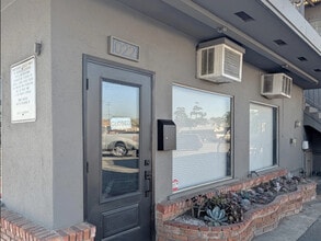 Building Photo - 10221 Colima Rd