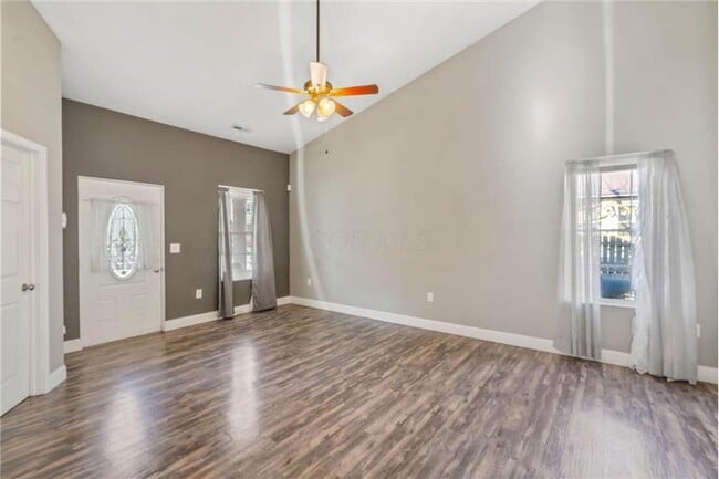 Building Photo - 110 Pasadena Ave