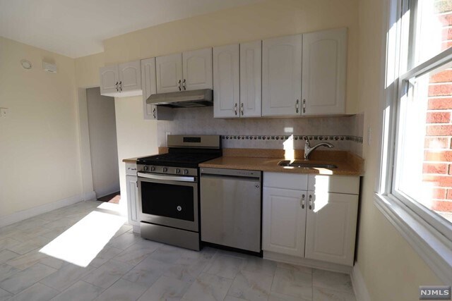 Foto del edificio - 616 New Jersey Ave