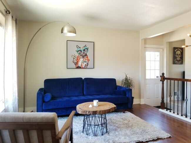 Building Photo - 1440 S Vrain Way