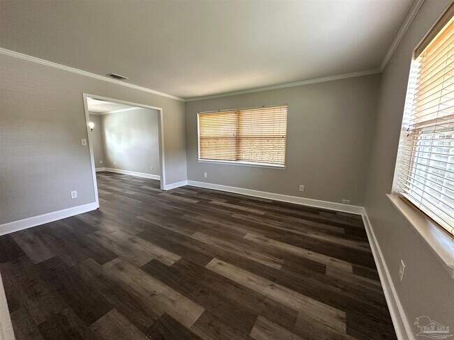 Foto del edificio - 5701 Limestone Rd