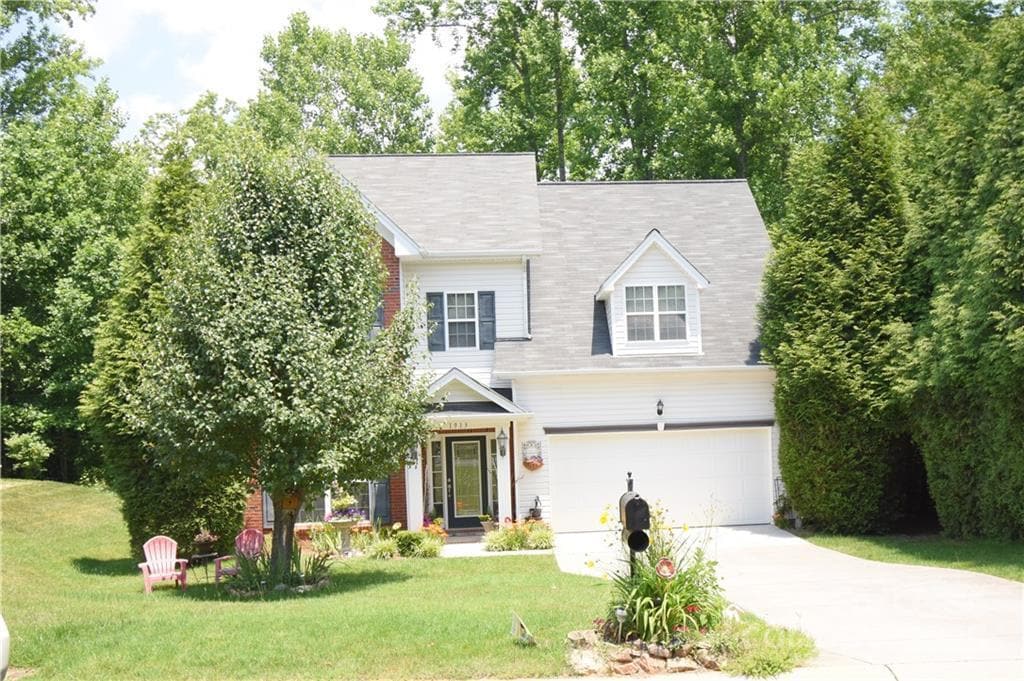 Foto principal - 1913 Thorn Crest Dr