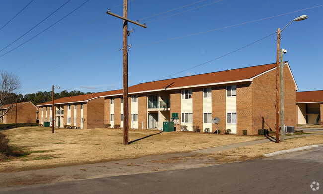 Building Photo - North Pointe Estates