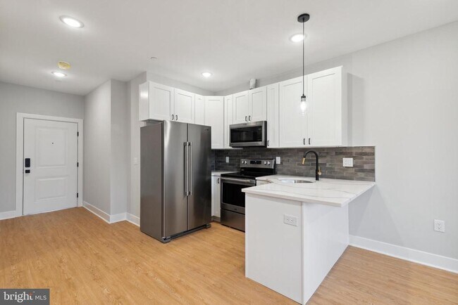Foto del edificio - 2454 N 2nd St