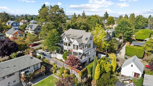 Foto del edificio - Welcome Home to Terrace View!