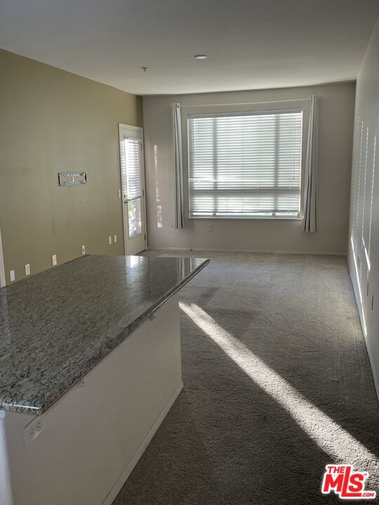 Foto del edificio - 100 S Alameda St