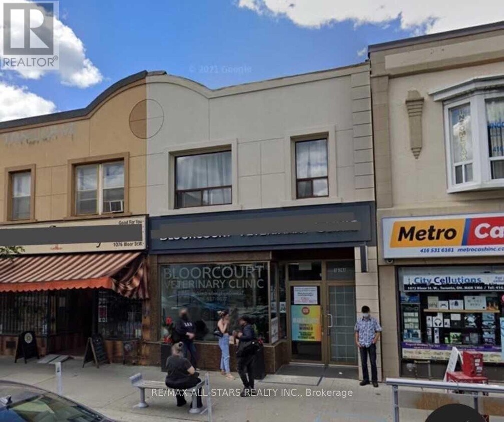 1074 Bloor St W, Toronto, ON M6H 1M6 House for Rent in Toronto, ON