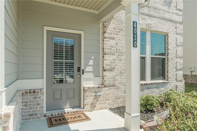 Foto del edificio - 4010 Diane Ln