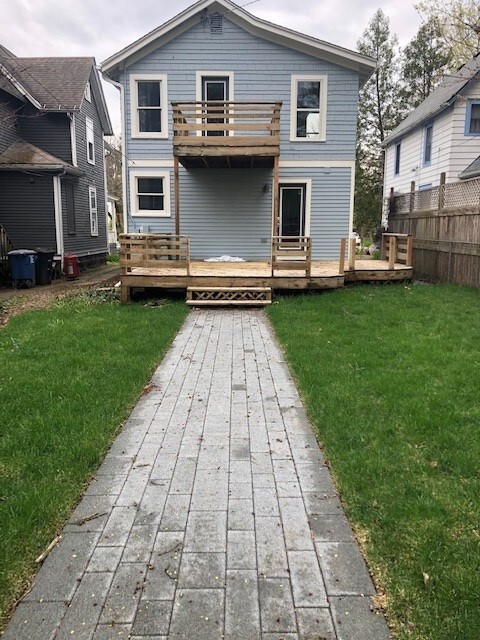 rear deck - 1133 Lincoln Ave