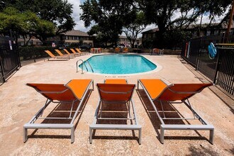 Costa Mesa Apartments photo'