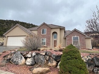 Building Photo - 1082 E Matchstick Way