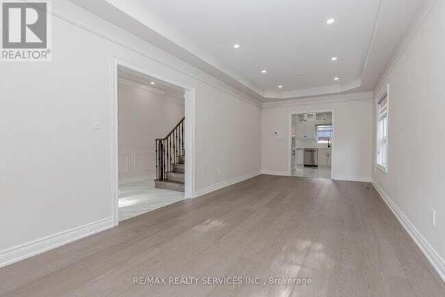 Photo du bâtiment - 50 Amboise Crescent