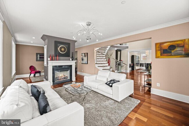 Foto del edificio - 9715 Singleton Dr