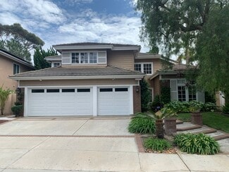 Building Photo - 4575 Sunset Bluffs Way