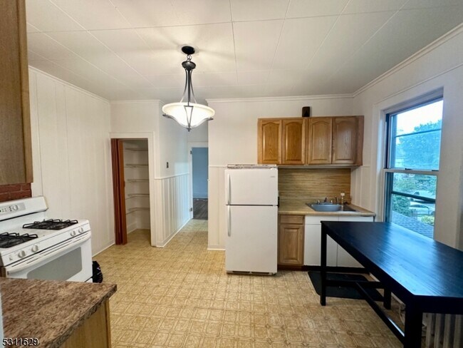 Foto del edificio - 4 Swaine Pl