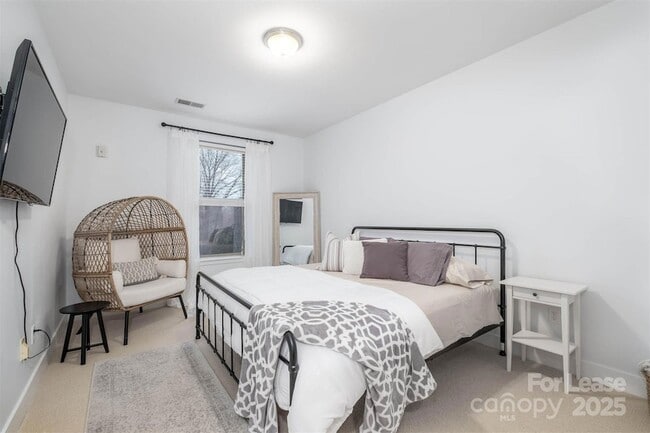 Foto del edificio - 630 Calvert St