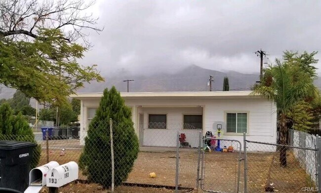 Foto del edificio - 193 W Washburn Ave