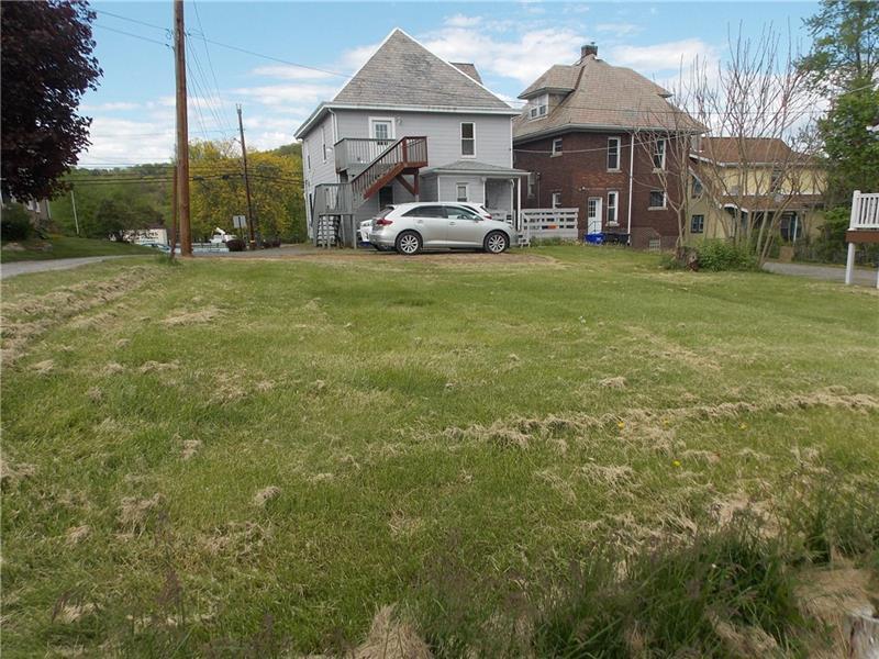 Primary Photo - 145 W Main St
