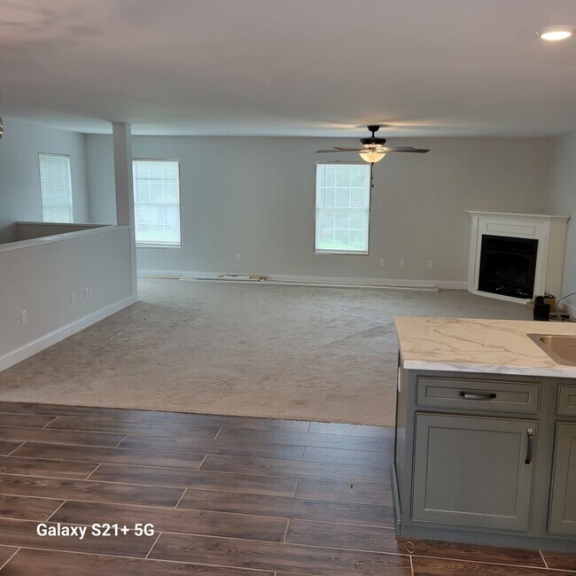 Foto del edificio - 297 Hemlock Subdivision Rd