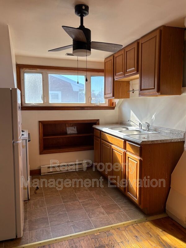 Building Photo - 908 Florida Ave