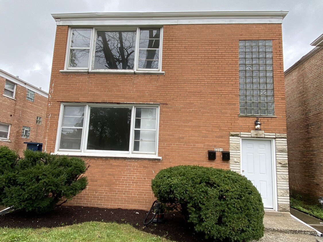Primary Photo - 483 W 15th Pl