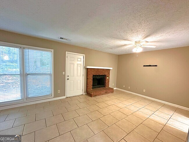 Foto del edificio - 1119 Booth Ct SW