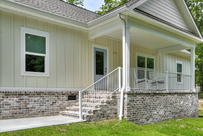 Building Photo - 272 Old Barnwell Rd