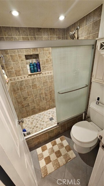 Foto del edificio - 2368 Carrotwood Dr