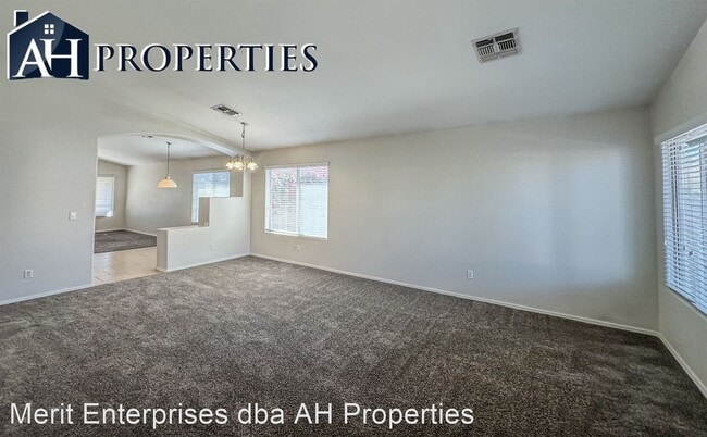 Building Photo - 4 br, 2 bath House - 8153 W CLARA LN