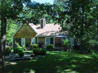 Building Photo - 168 Norfolk Dr