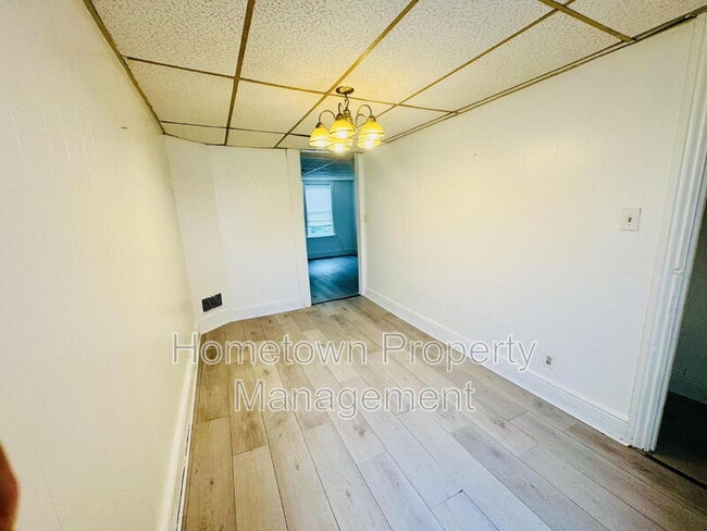 Foto del edificio - 429 Kelker St