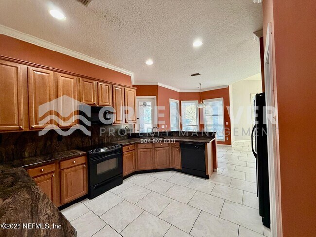 Foto del edificio - 1462 Scenic Oaks Dr