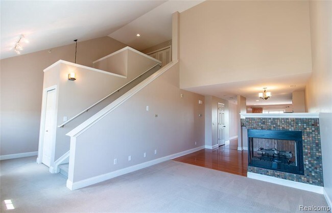 Building Photo - 1504 Devon Ln