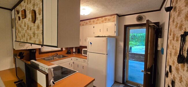 Foto del edificio - 2735 Tablerock Rd
